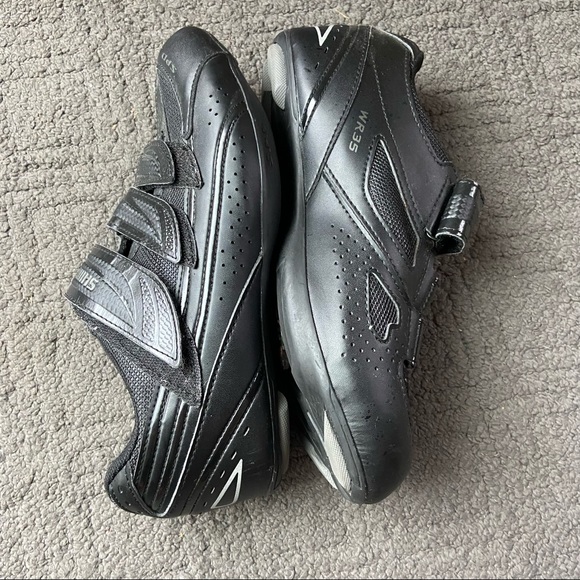 Shimano Cycling Shoes - Picture 3 of 4